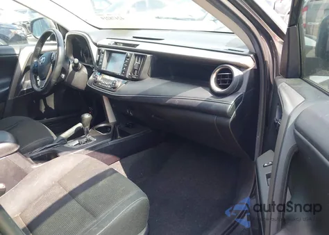 2018 Toyota Rav4 Adventure/Xle z USA, uszkodzony, nr VIN 2T3WFREV7JW463218